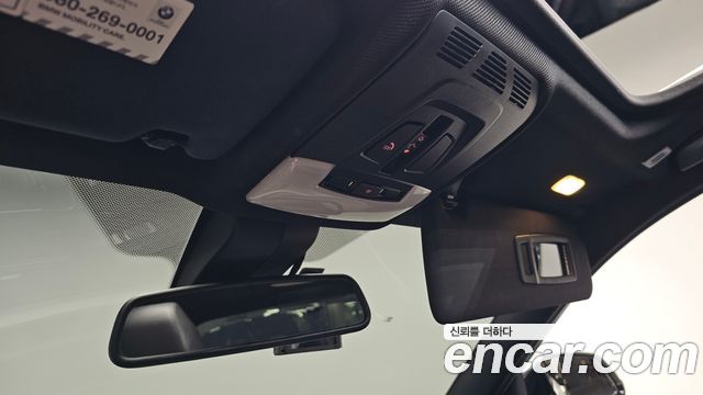 BMW 3-Series 2018 — photo 29