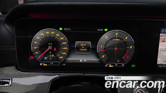 Mercedes-Benz CLS-Class 2019 — photo 11