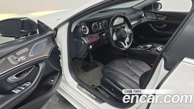 Mercedes-Benz CLS-Class 2019 — photo 13