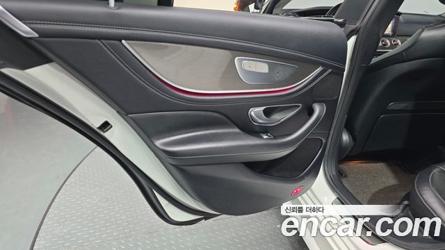 Mercedes-Benz CLS-Class 2019 — photo 15