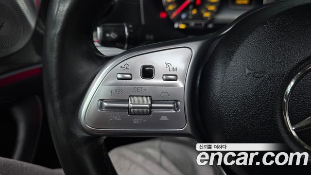 Mercedes-Benz CLS-Class 2019 — photo 27