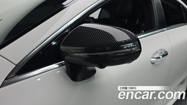Mercedes-Benz CLS-Class 2019 — photo 30