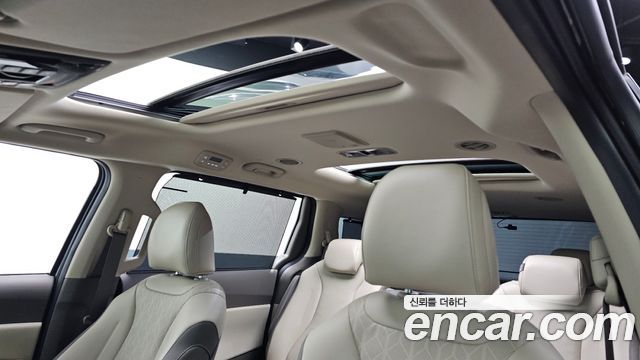 Kia Canival 2023 — photo 18