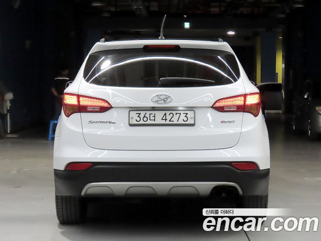 Hyundai Santafe 2014 — photo 3