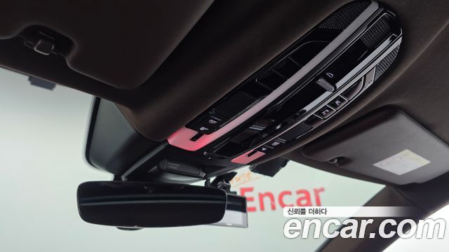 Porsche Cayenne 2023 — photo 15