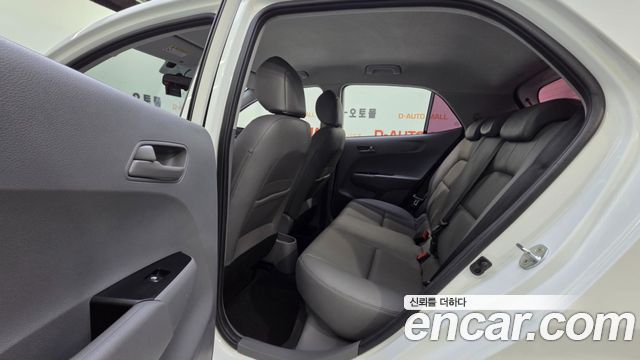 Kia morning 2018 — photo 17