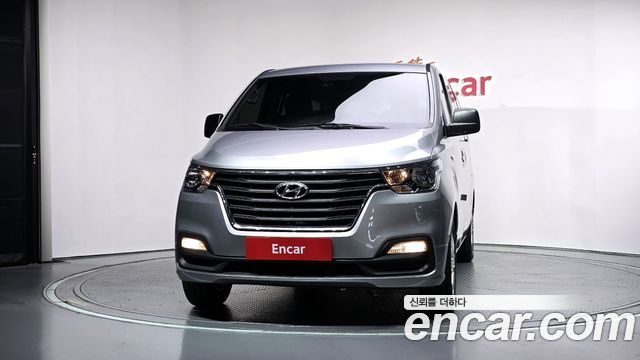 Hyundai Starex 2021 — photo 3
