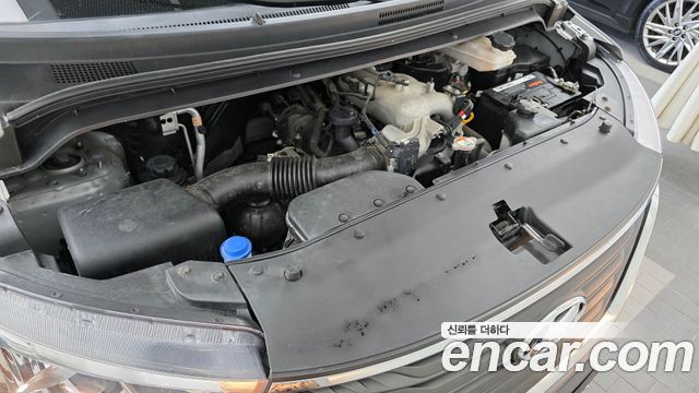 Hyundai Starex 2021 — photo 6