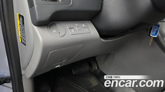 Hyundai Starex 2021 — photo 18