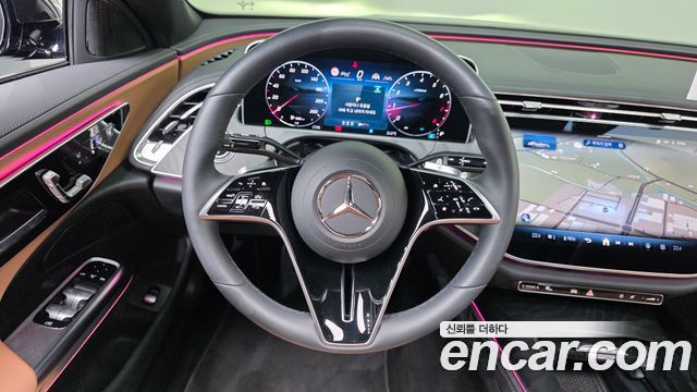Mercedes-Benz E-Class 2024 — photo 19