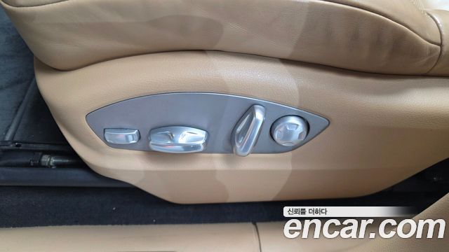 Porsche Macan 2017 — photo 31