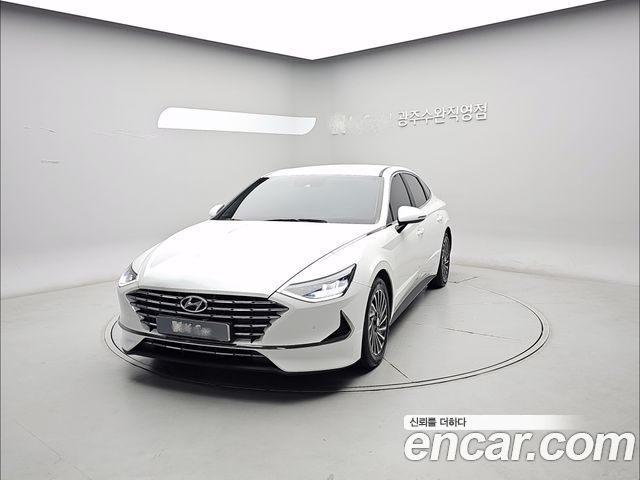Hyundai Sonata 2022 — photo 1