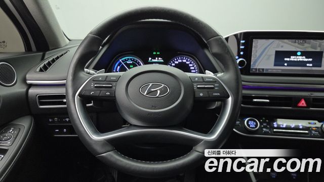 Hyundai Sonata 2022 — photo 12