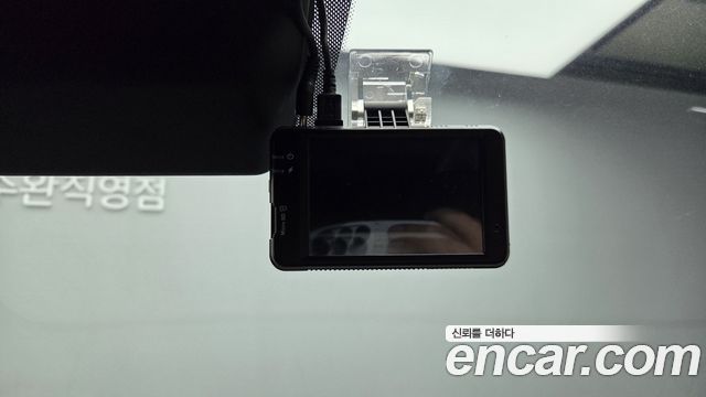 Hyundai Sonata 2022 — photo 13