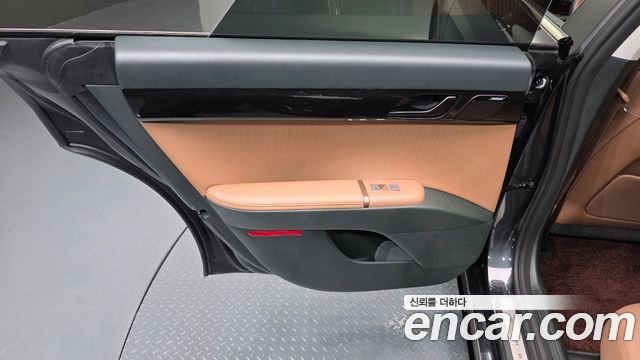 Hyundai Grandeur 2023 — photo 15