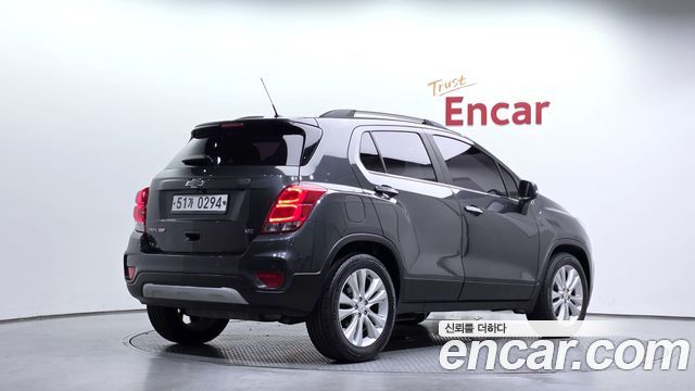 Chevrolet Korea Trax 2017 — photo 2