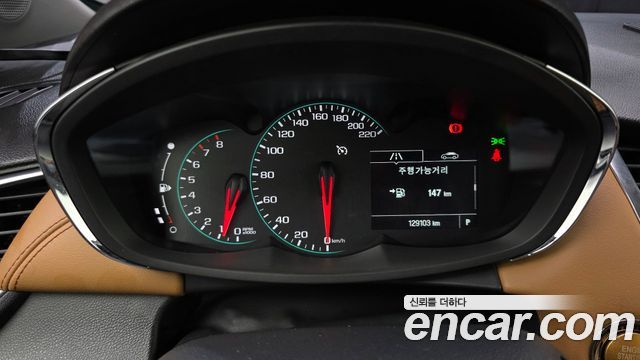 Chevrolet Korea Trax 2017 — photo 11
