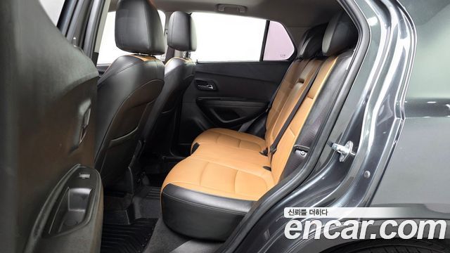 Chevrolet Korea Trax 2017 — photo 18