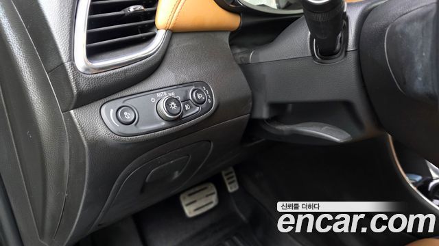 Chevrolet Korea Trax 2017 — photo 26
