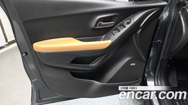 Chevrolet Korea Trax 2017 — photo 14