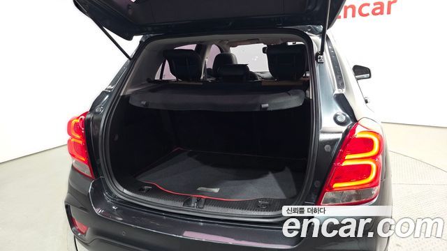Chevrolet Korea Trax 2017 — photo 31