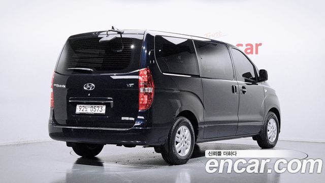 Hyundai Starex 2020 — photo 2