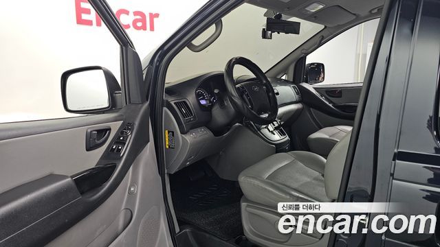 Hyundai Starex 2020 — photo 10