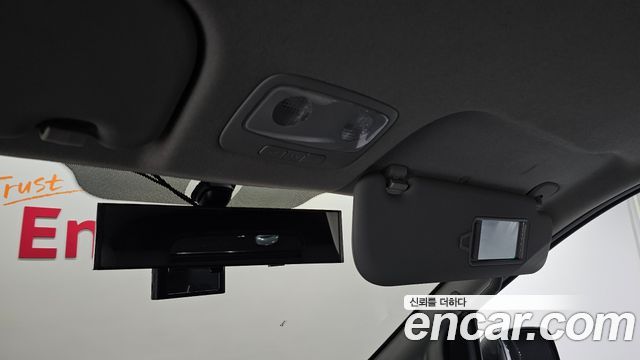Hyundai Starex 2020 — photo 18