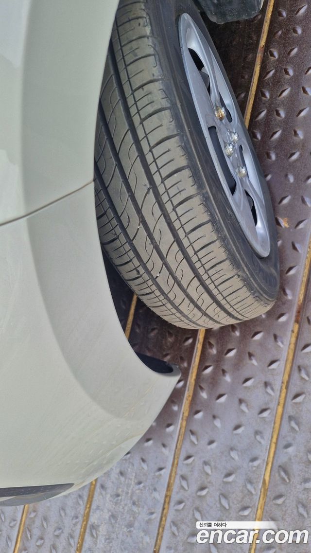 Kia morning 2013 — photo 16