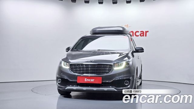 Kia Canival 2018 — photo 3