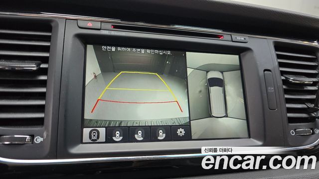 Kia Canival 2018 — photo 20
