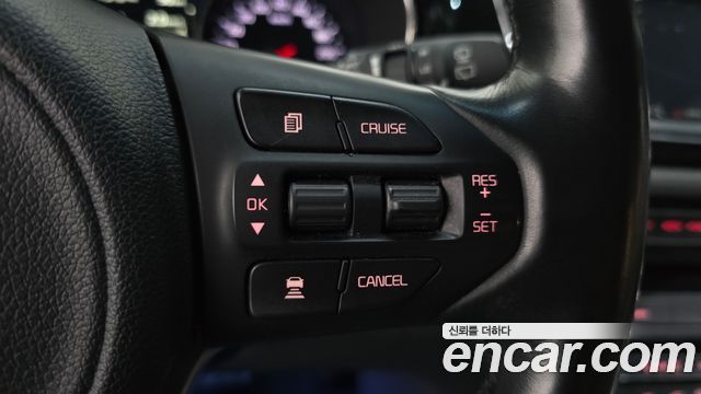 Kia Canival 2018 — photo 25