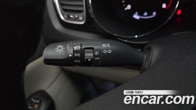 Kia Canival 2018 — photo 26