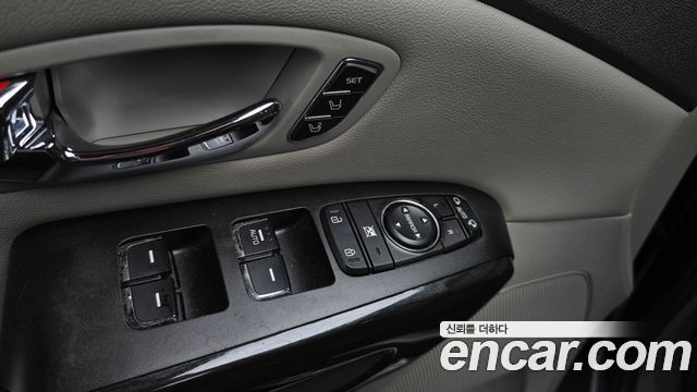 Kia Canival 2018 — photo 29