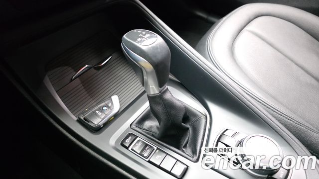 BMW X1 2016 — photo 12