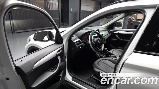 BMW X1 2016 — photo 13