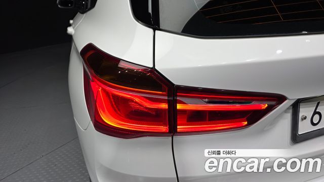 BMW X1 2016 — photo 9