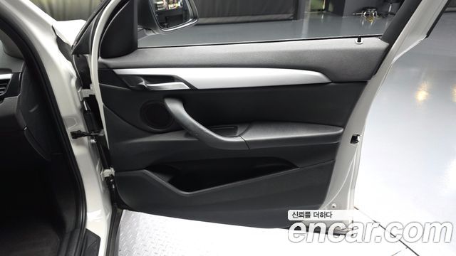 BMW X1 2016 — photo 14