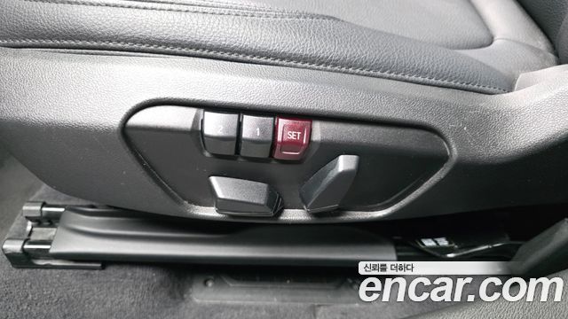 BMW X1 2016 — photo 31