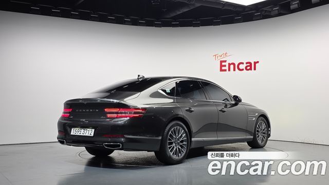Genesis G80 2022 — photo 2