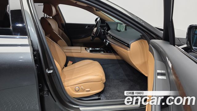 Genesis G80 2022 — photo 11