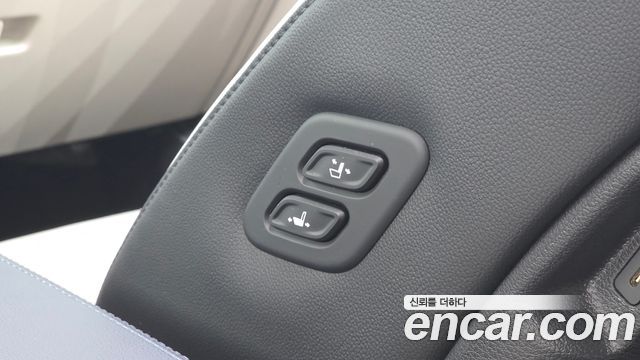 Kia Sportage 2022 — photo 16