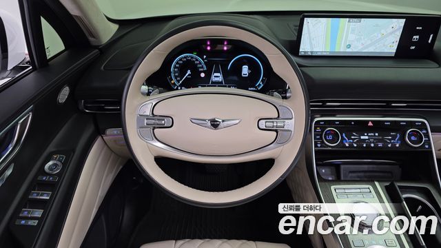 Genesis GV80 2023 — photo 13