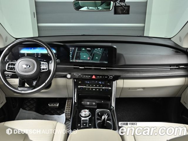 Kia Canival 2021 — photo 7