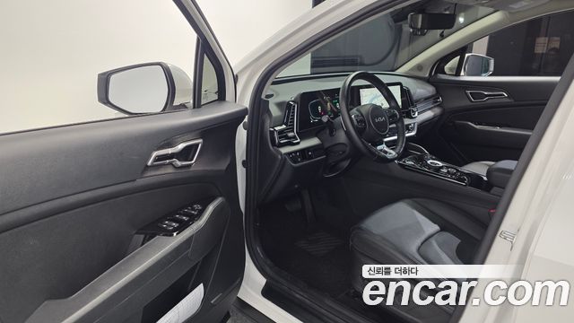 Kia Sportage 2023 — photo 10