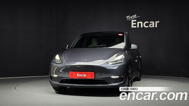 Tesla Model Y 2022 — photo 3