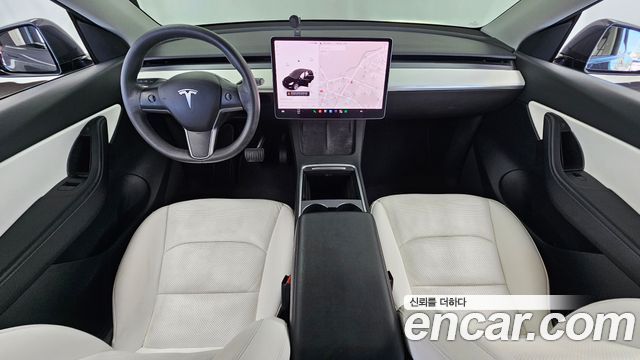 Tesla Model Y 2022 — photo 7
