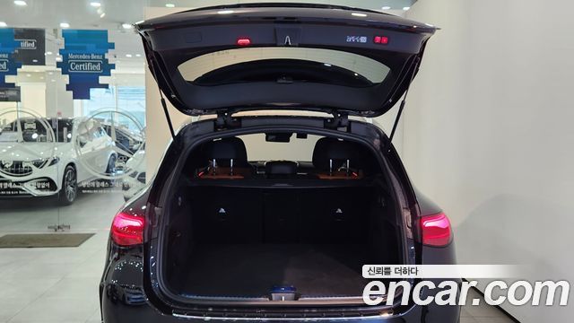 Mercedes-Benz GLC-Class 2026 — photo 20
