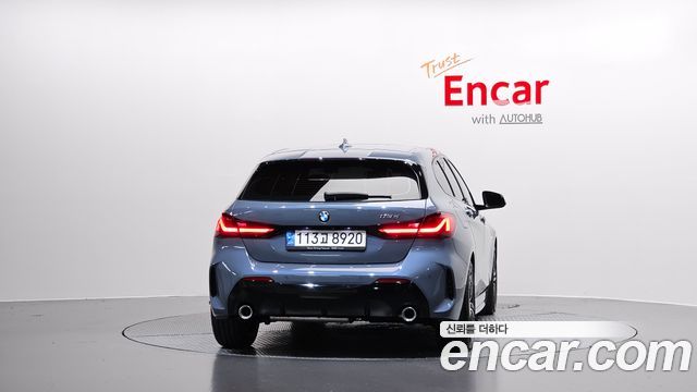 BMW 1-Series 2021 — photo 4