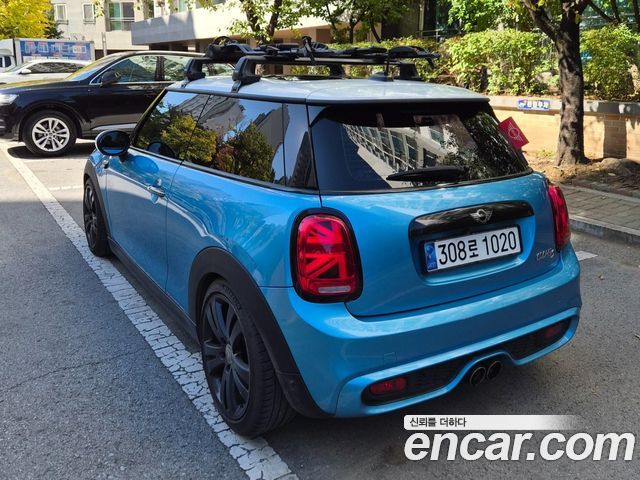 Mini Cooper 2015 — photo 4